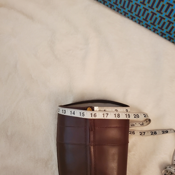 ⭐️SALE⭐️ NEW WITH TAG! TORY BURCH Everly Riding Boots Calf Leather Dark Almond - Picture 10 of 13